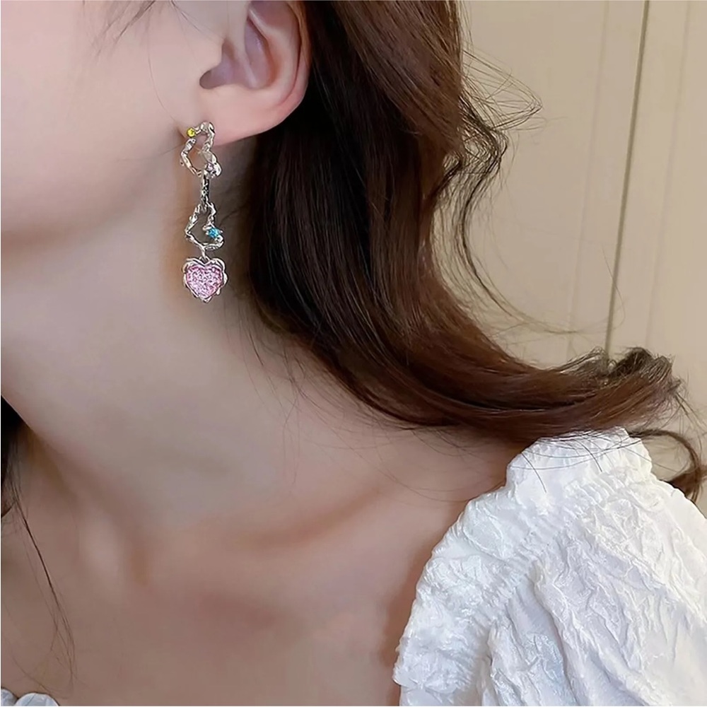 Earrings - Picture 8 of 11